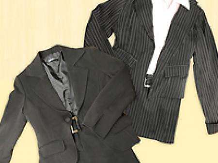 かっこいいスーツ!制服無料貸与です!